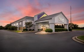 Spark By Hilton Bardstown